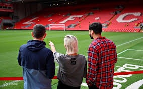 3-0横扫！英超争冠形势大变，曼城豪取3连胜，只落后阿森纳2分